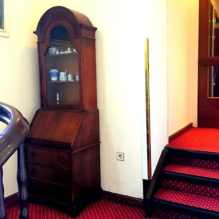 Bismarck Hotel 3*