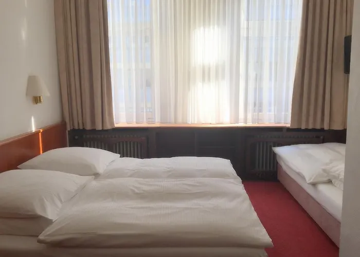 Bismarck Hotell 3*