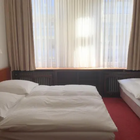Bismarck Hotel 3*