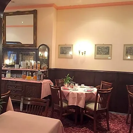 Bismarck Hotel