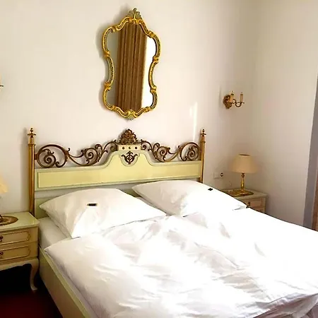 Bismarck Hotel