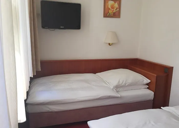 比斯马克酒店 3* 杜塞尔多夫